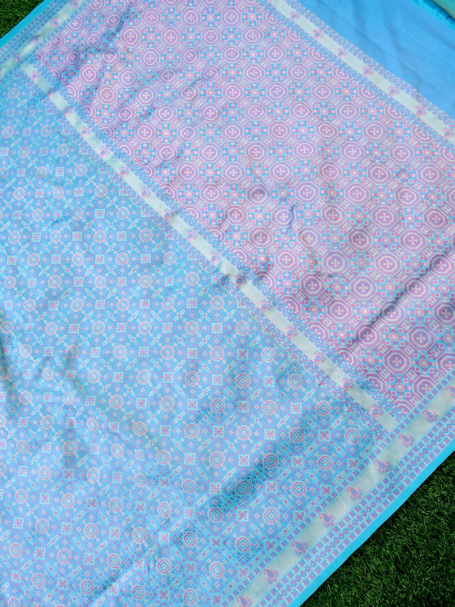 Handloom Banarasi Silk Sateen Tanchoi Saree with Resham - Khinkhwab