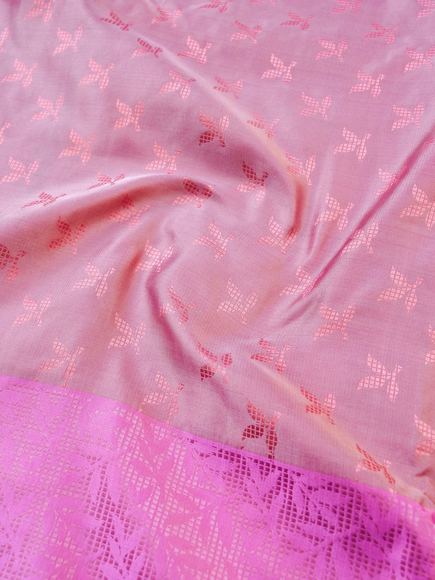 Handloom Banarasi Silk Sateen Tanchoi Saree with Skirt Border - Khinkhwab