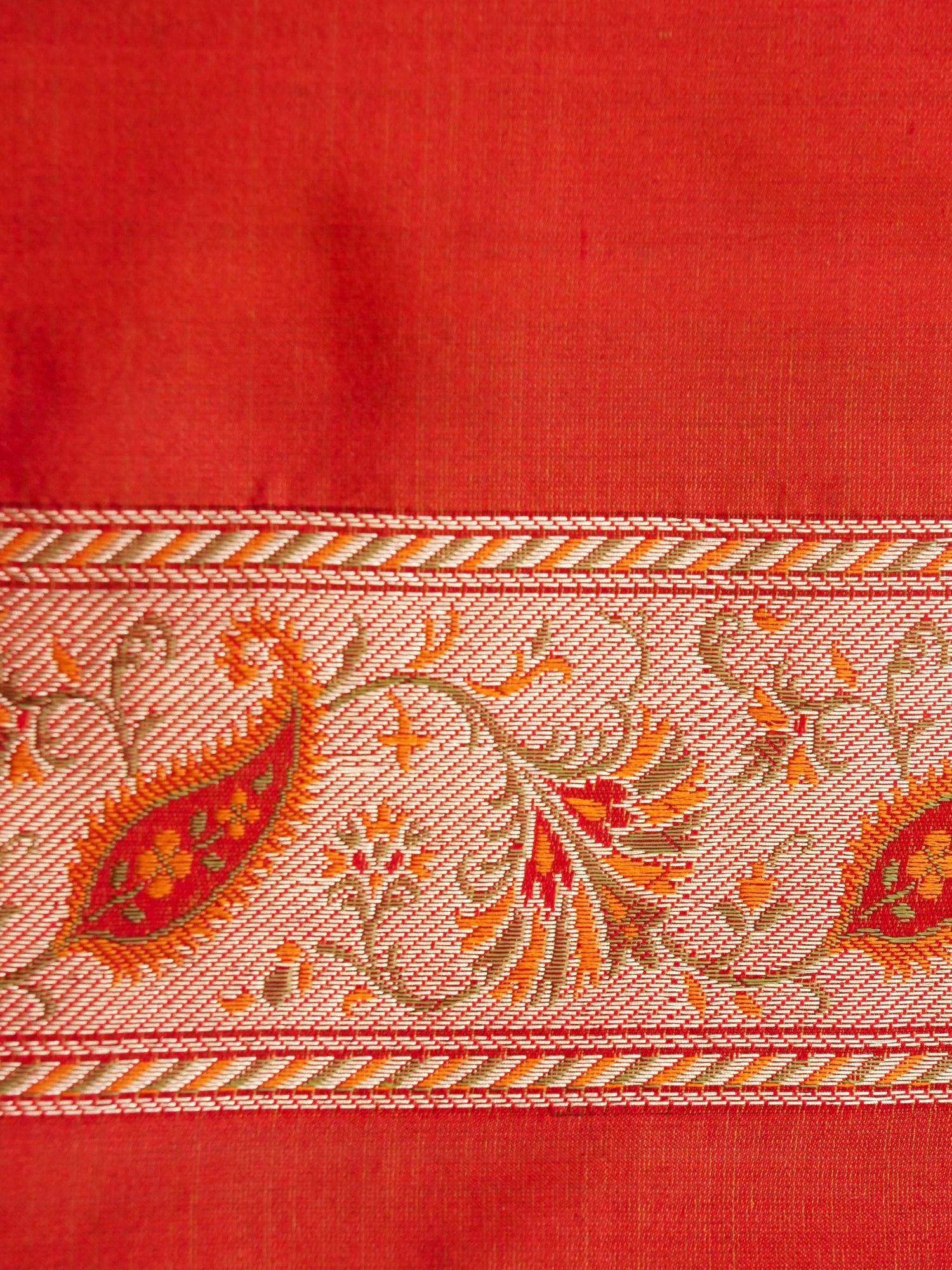 Handloom Banarasi Silk Sateen Tanchoi Saree with Resham - Khinkhwab
