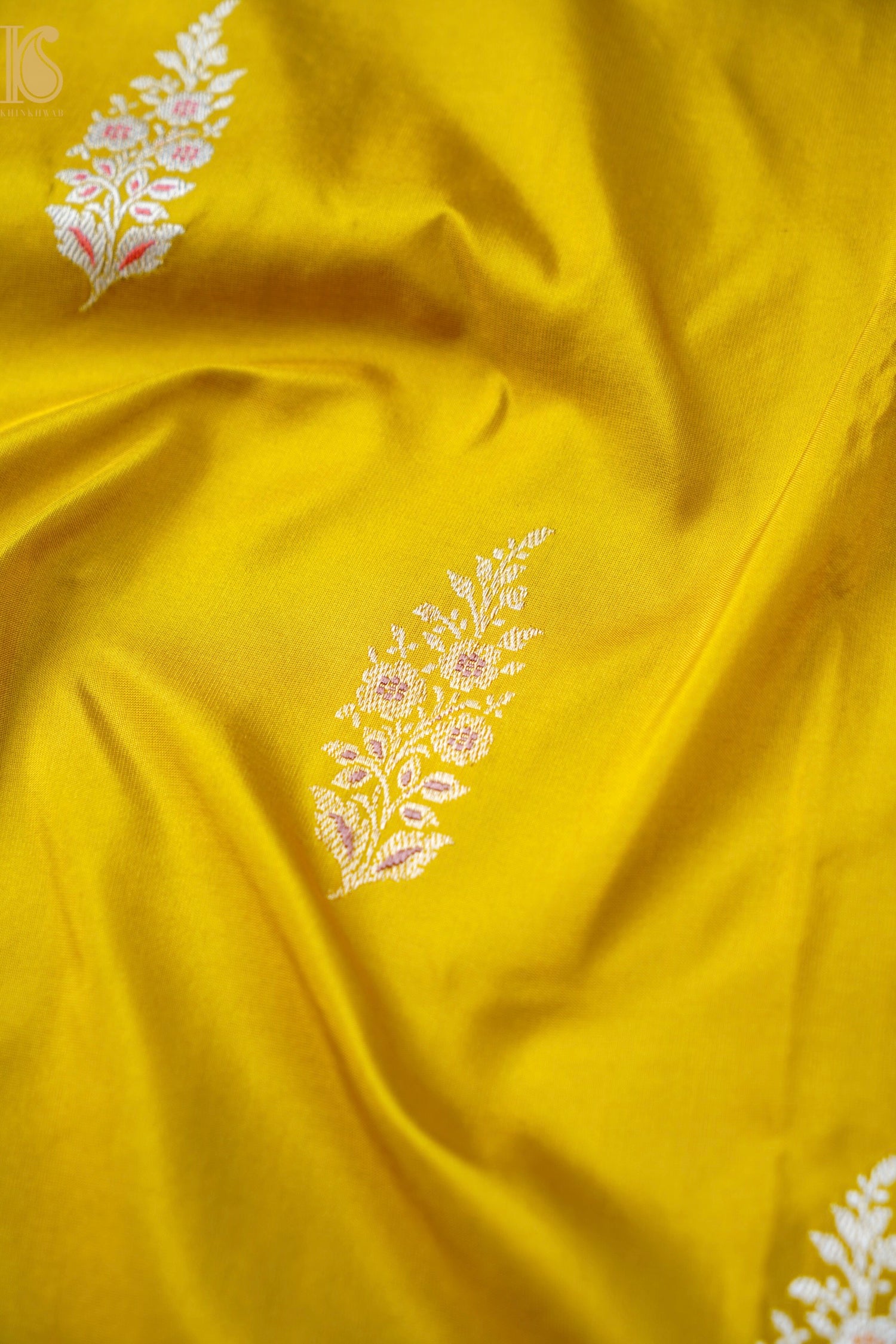 Handloom Banarasi Pure Katan Silk Kadwa Saree