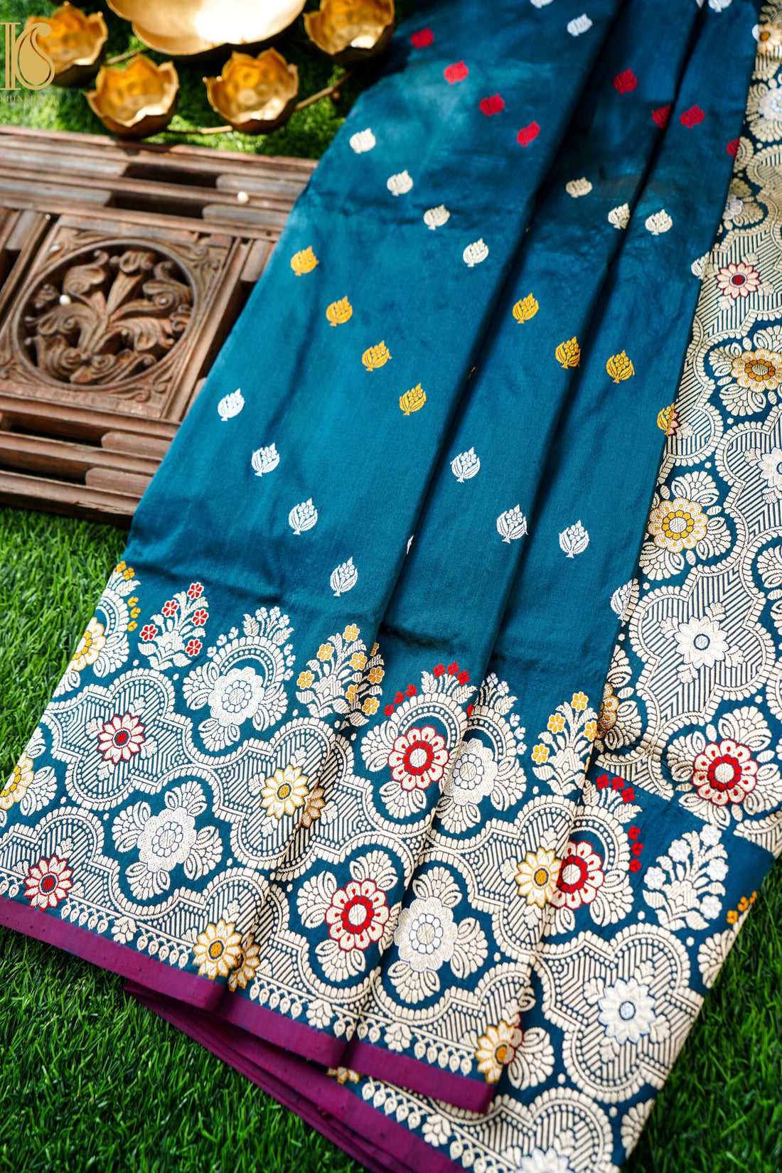 Handloom Banarasi Pure Katan Silk Kadwa Saree