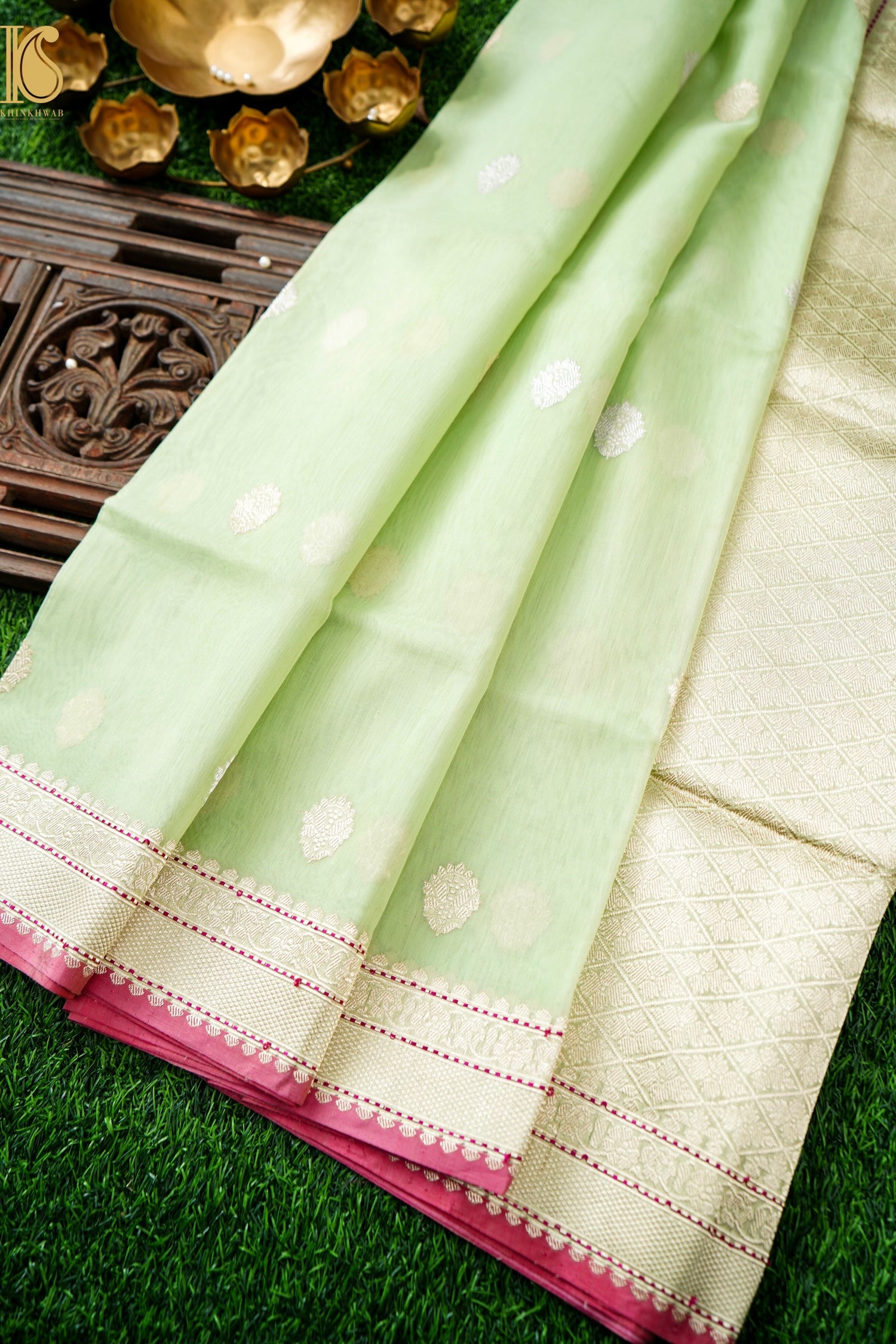Handloom Banarasi Kora Organza Saree