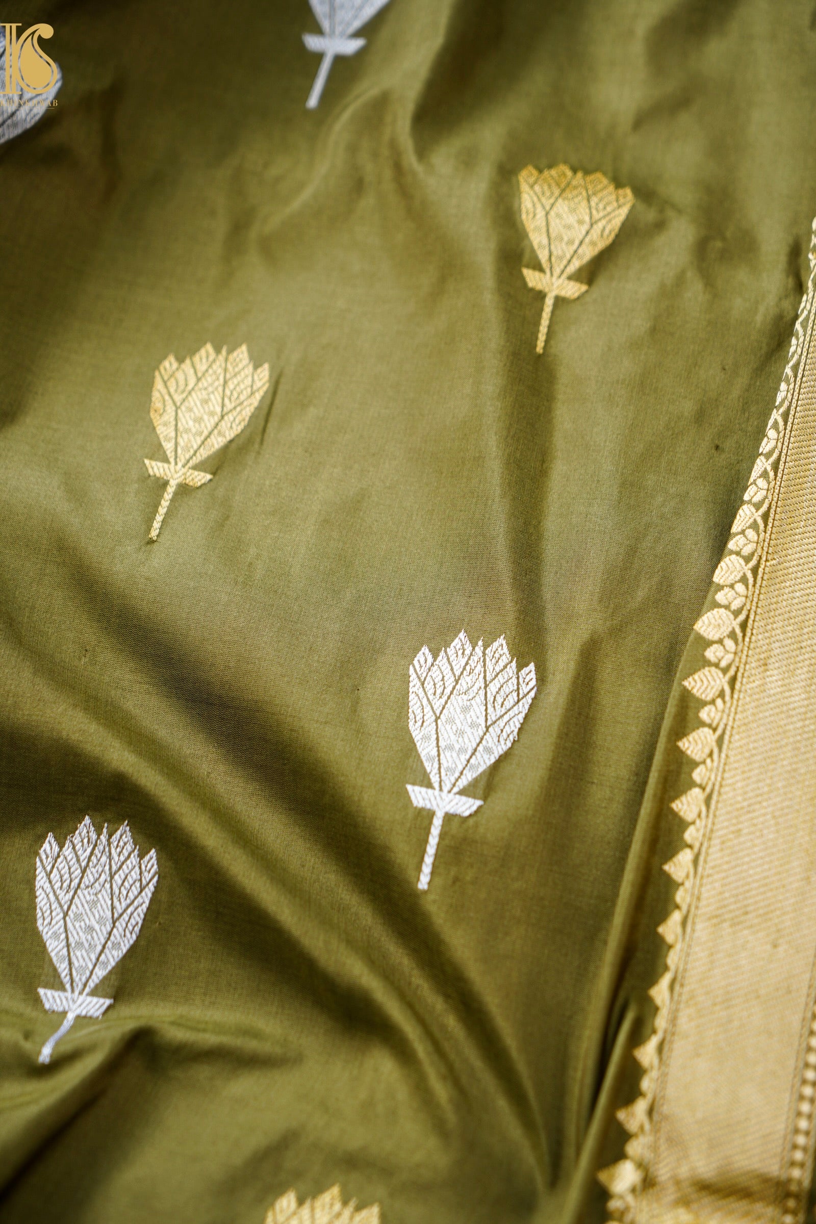 Handloom Banarasi Pure Katan Silk Kadwa Saree