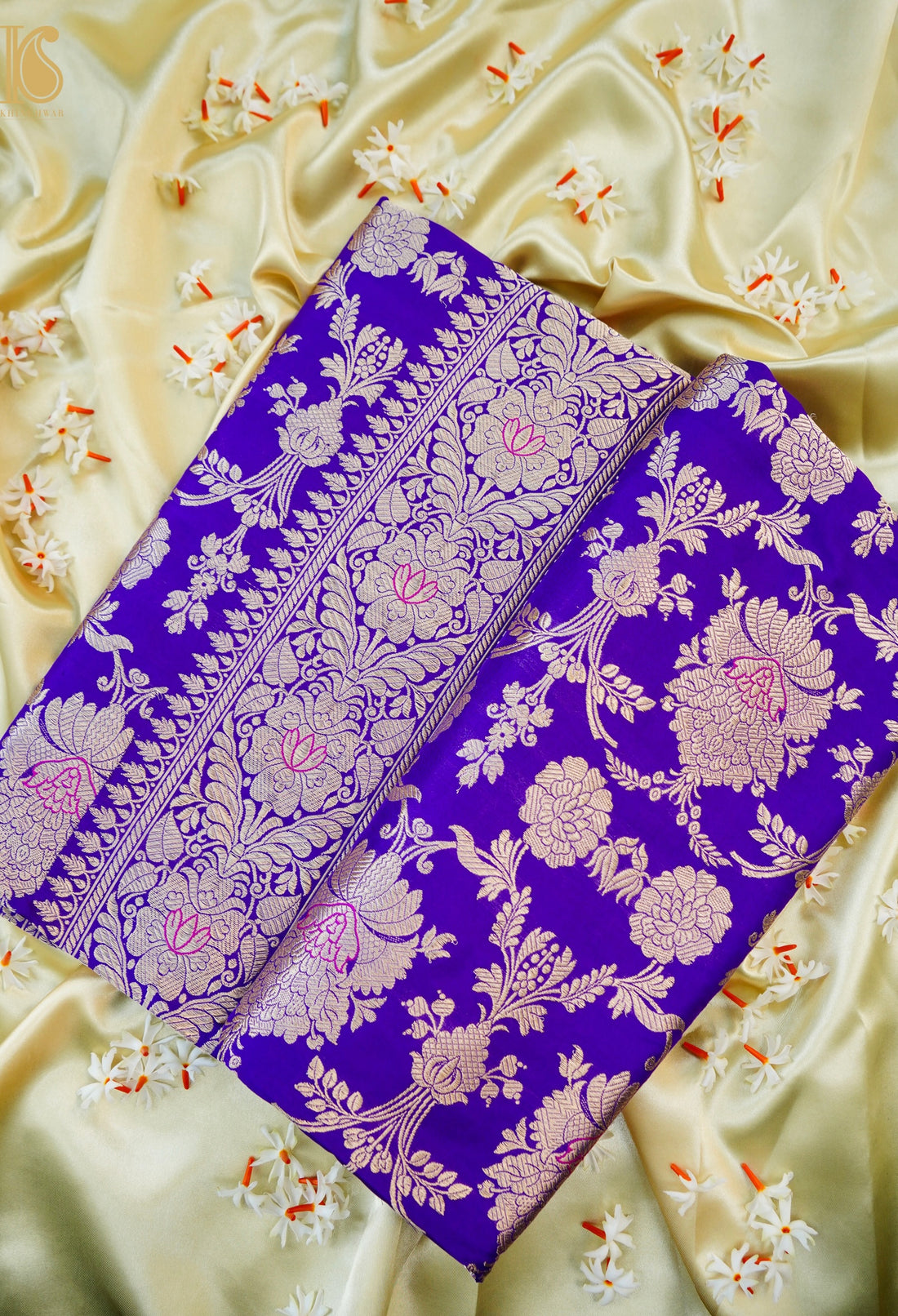 Handwoven Pure Katan Silk Red Banarasi Mughal Boota Saree