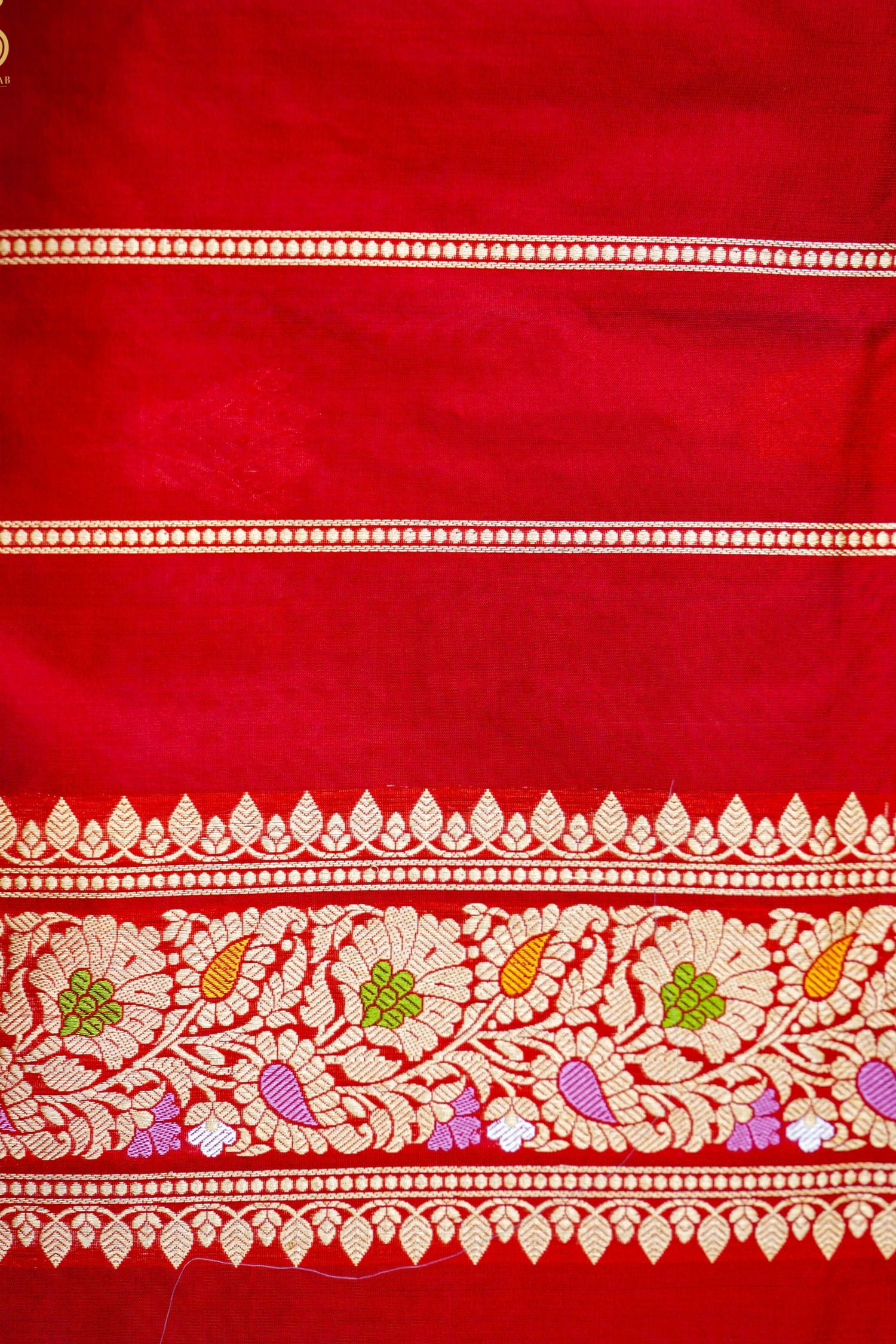 Kora Handloom Banarasi Saree with Meena Border