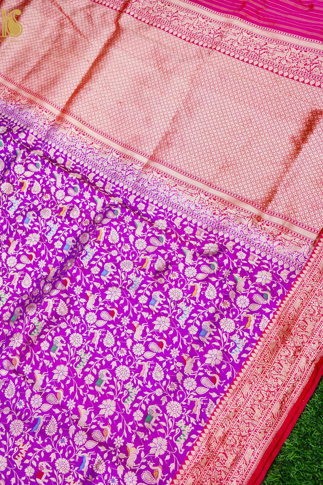 Handwoven Banarasi Katan Silk Shikargah Saree with Contrast Border