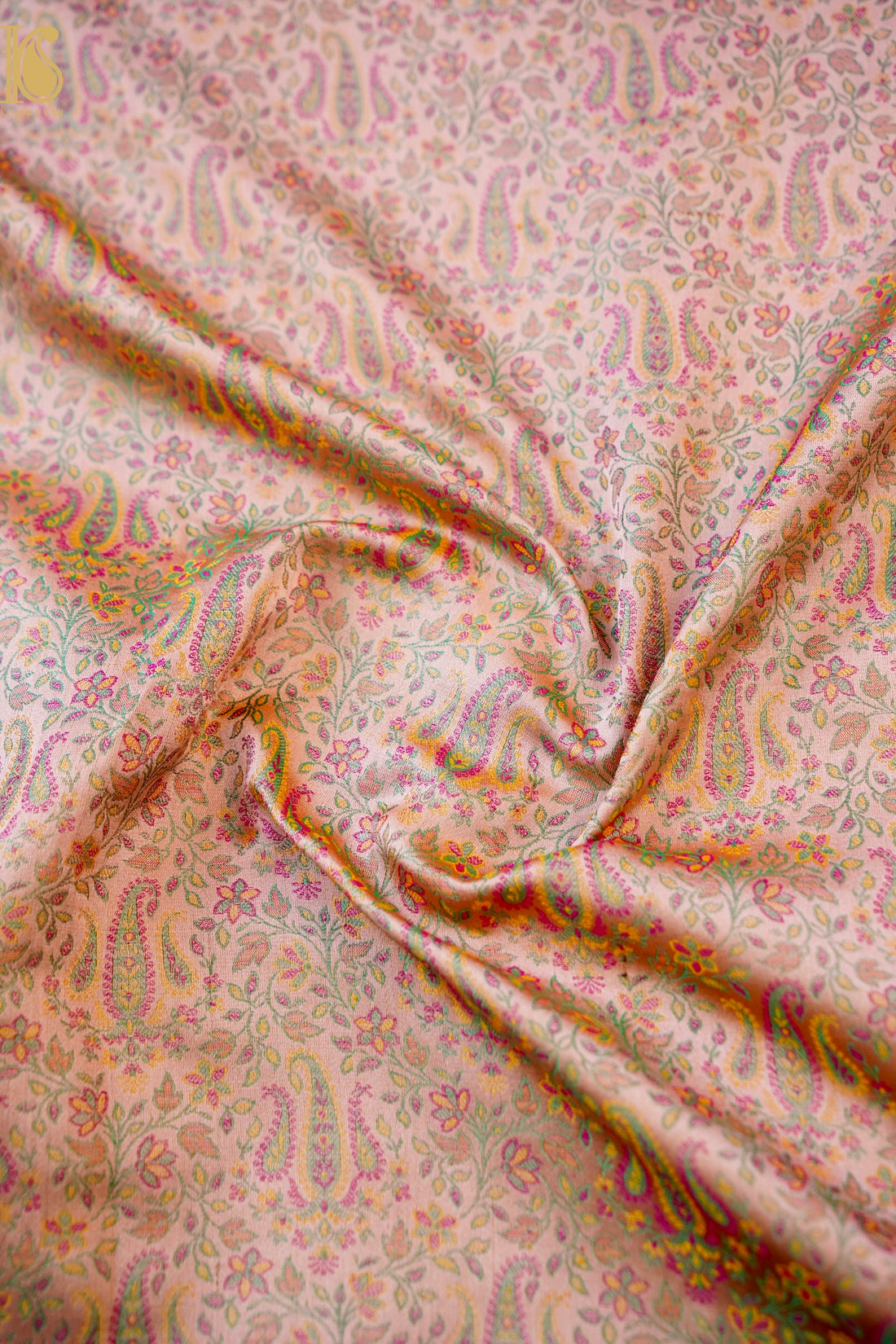 Handloom Banarasi Tanchoi Silk Nawabi Ambi Fabric