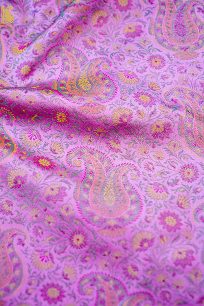 Handloom Banarasi Kalka Ambi Tanchoi Silk Fabric