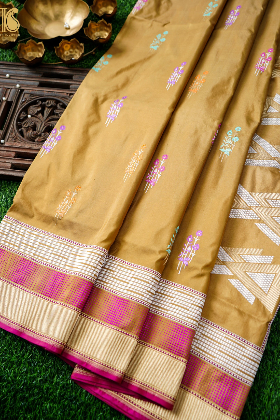 Handloom Banarasi Pure Katan Silk Kadwa Saree