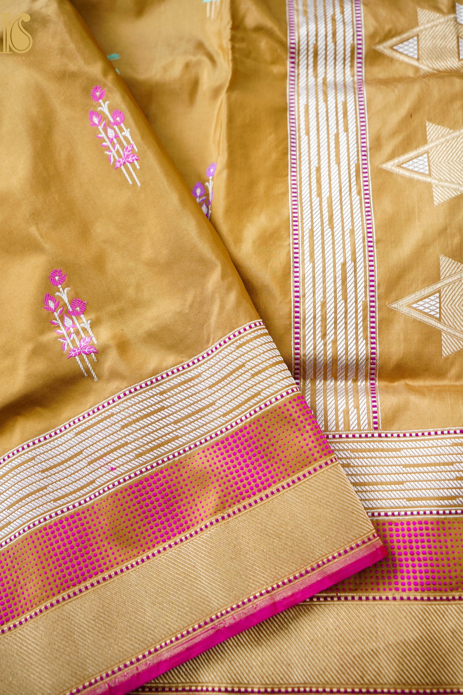 Handloom Banarasi Pure Katan Silk Kadwa Saree
