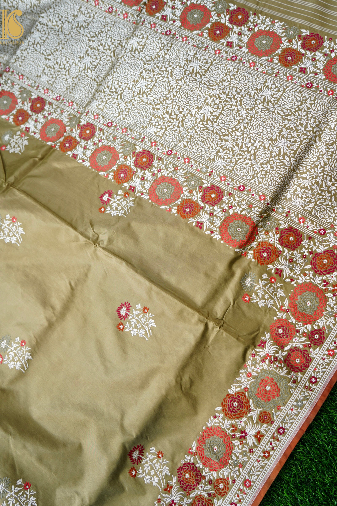 Handloom Banarasi Pure Katan Silk Kadwa Saree