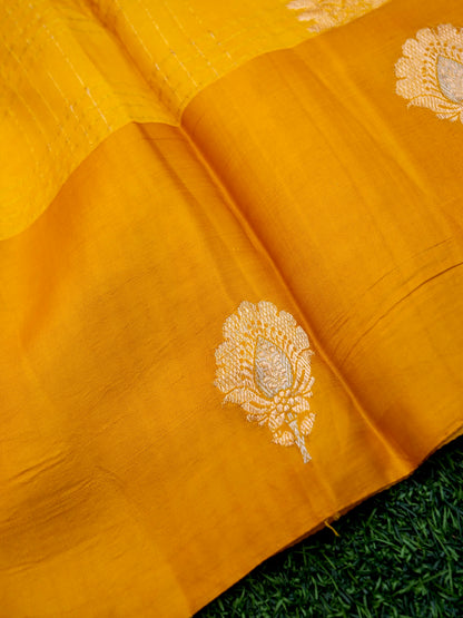 Handloom Banarasi Pure Katan Silk Kadwa Saree in Yellow - Khinkhwab