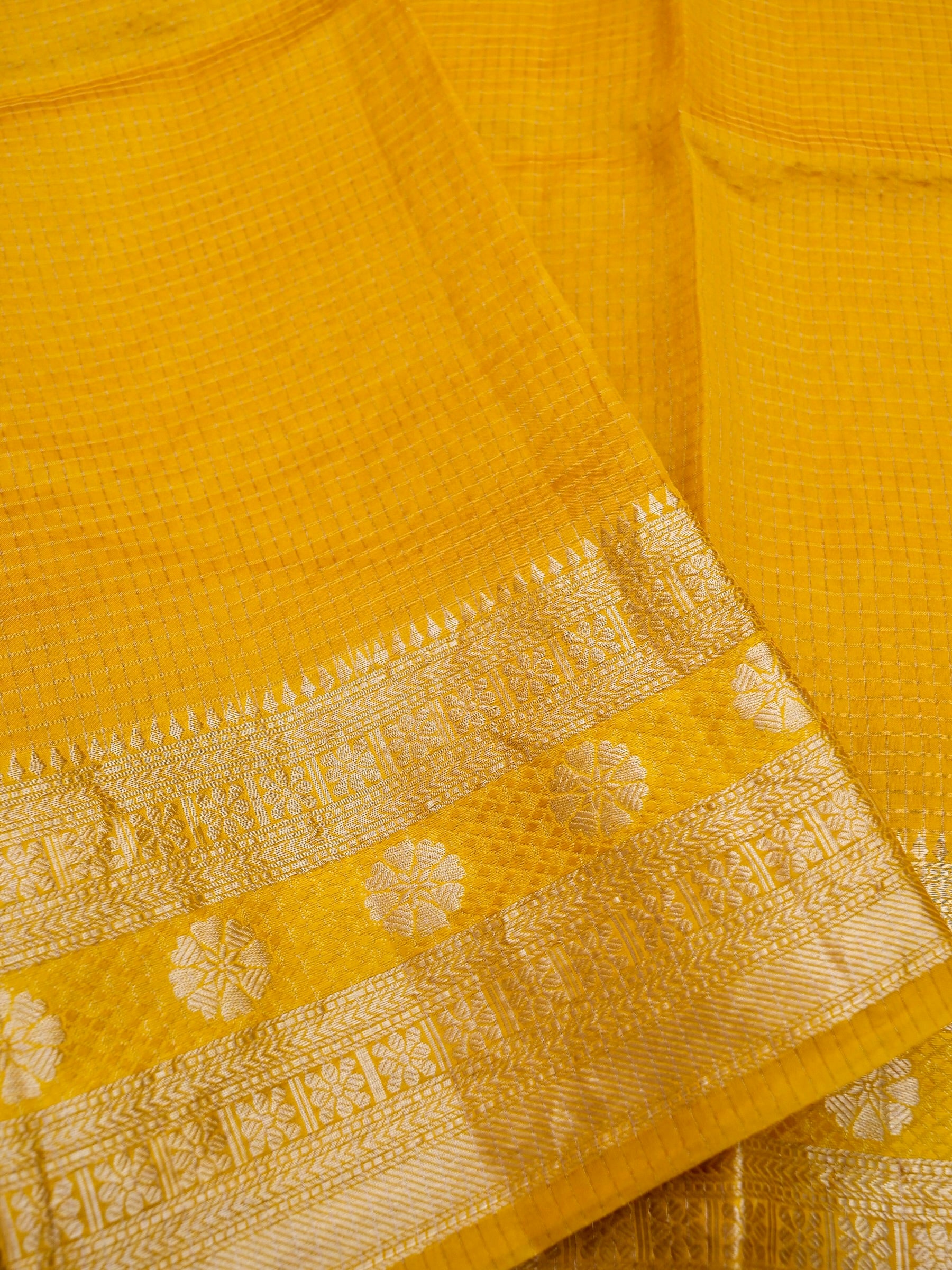 Handloom Dupion Kora Silk Banarasi Check Saree in Yellow - Khinkhwab