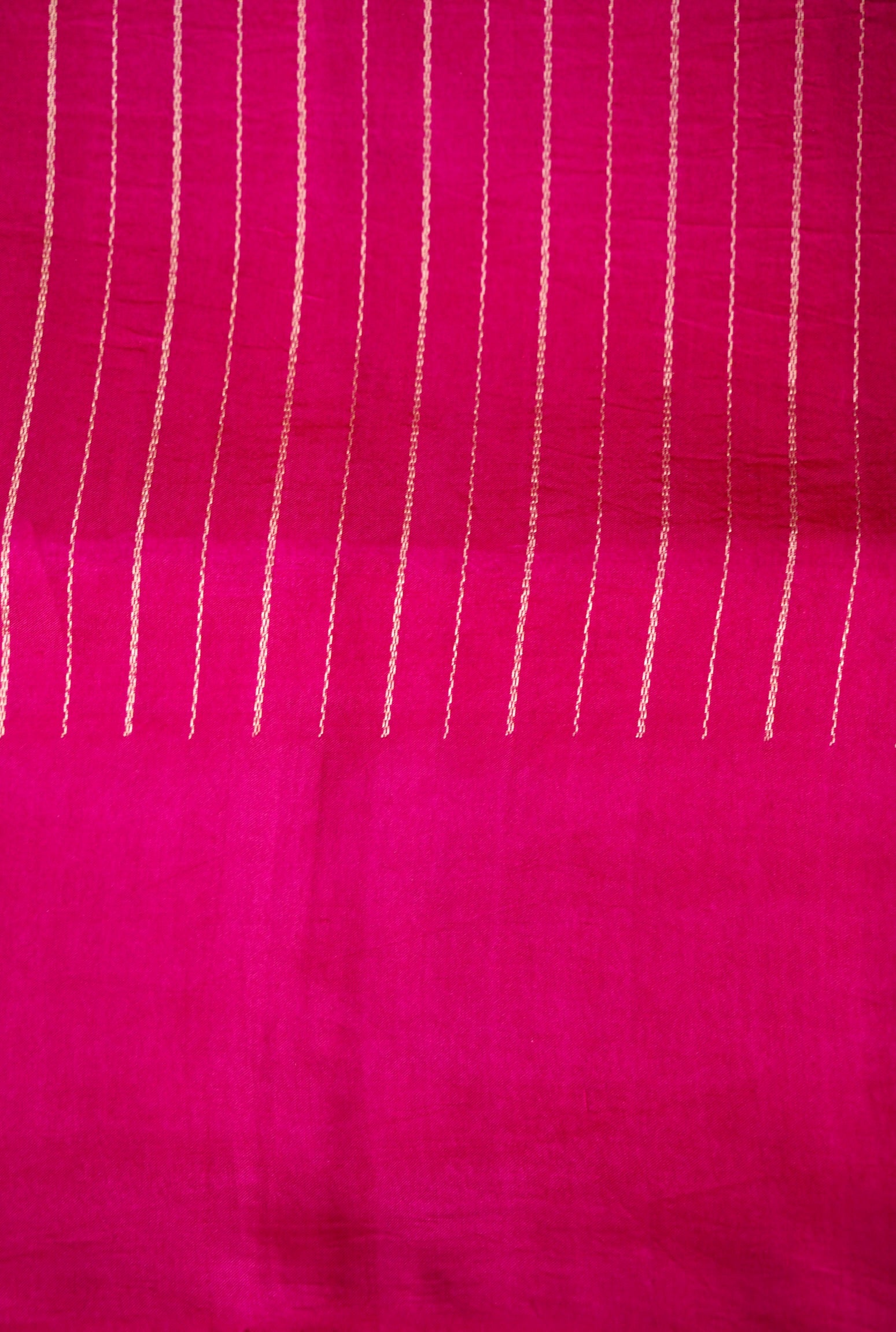 Handloom Banarasi Pure Katan Silk Kadwa Saree in Pink Nandi Motif - Khinkhwab
