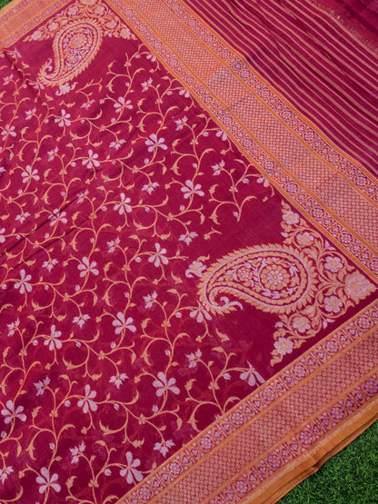 Banarasi Cotton Handloom Jamdani Ektara Saree in Red - Khinkhwab