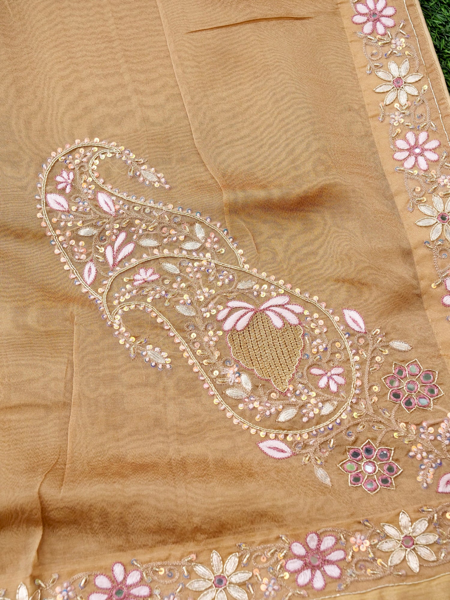 Handwoven Pure Tissue Silk Resham Embroidery Saree - Khinkhwab