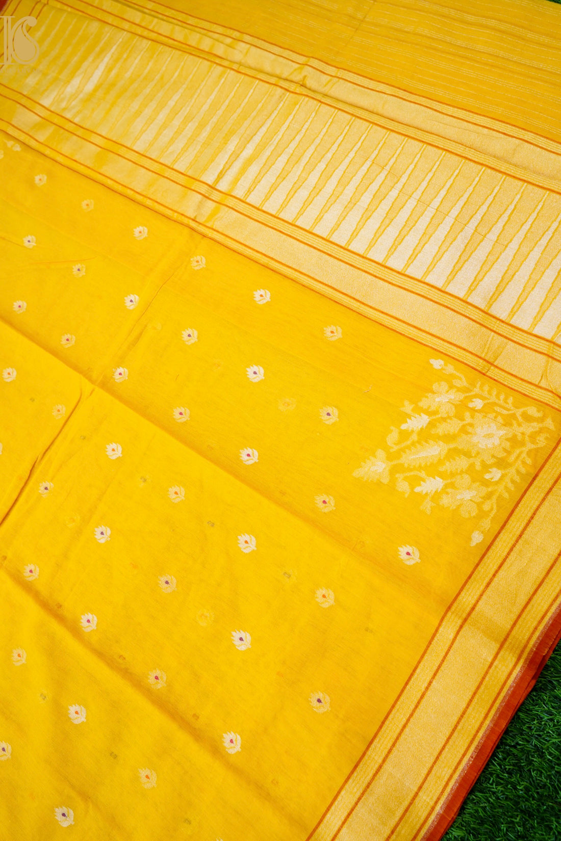 Banarasi Cotton Handloom Kadwa Ektara Konya Saree