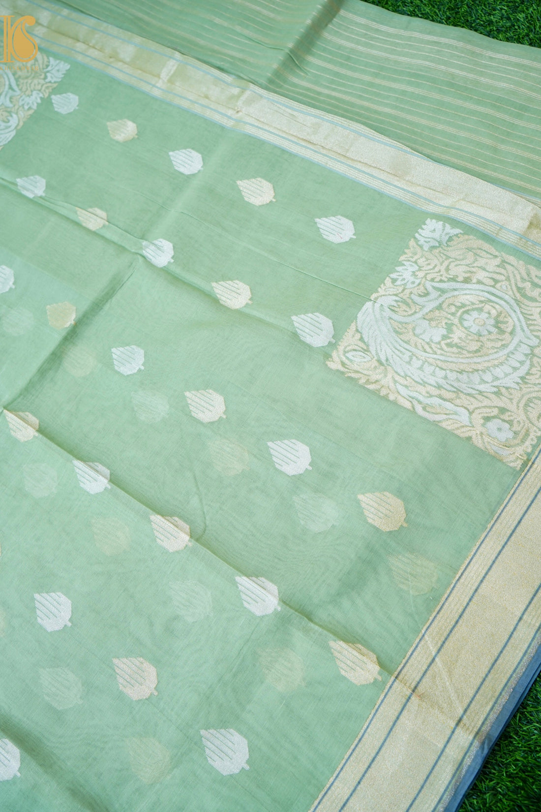 Banarasi Cotton Handloom Kadwa Ektara Konya Saree