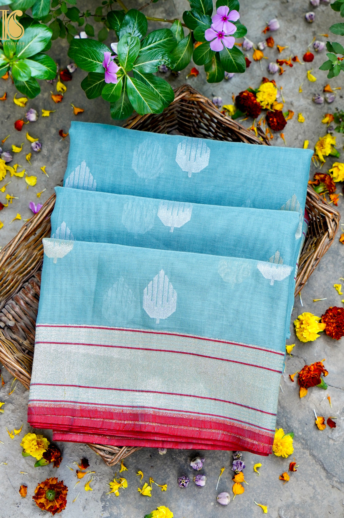 Banarasi Cotton Handloom Kadwa Ektara Konya Saree