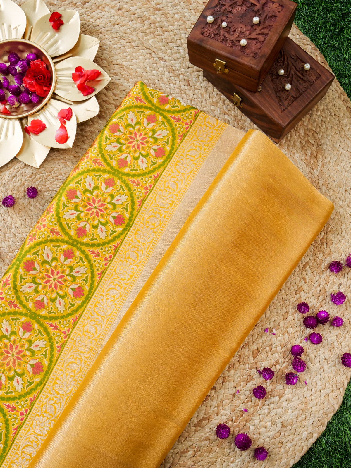 Handwoven Banarasi Katan Silk Tissue Tilfi Skirt Border Saree in Antique Gold