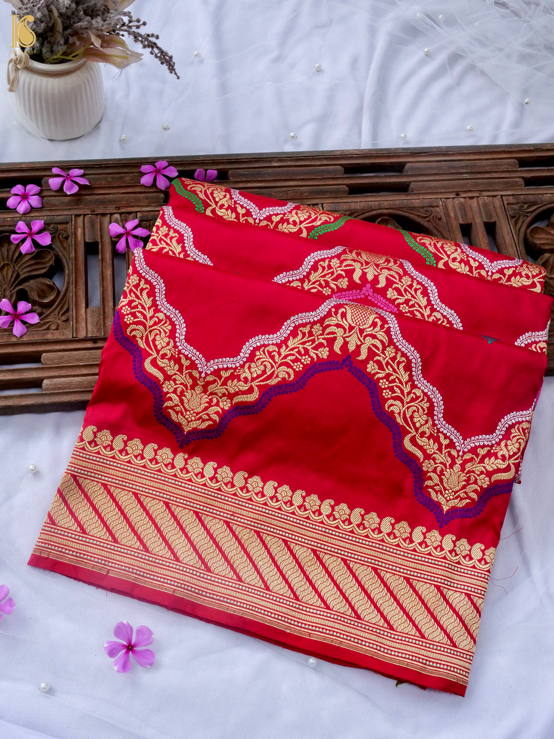 Handwoven Banarasi Silk Kadwa Zig Zag Saree in Red