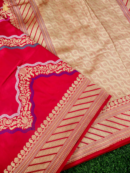 Handwoven Banarasi Silk Kadwa Zig Zag Saree in Red