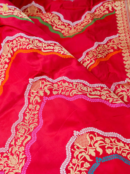 Handwoven Banarasi Silk Kadwa Zig Zag Saree in Red