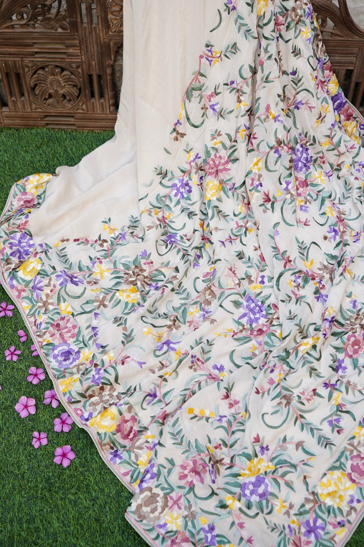 Handcrafted Parsi Gara Pure Crepe Saree in Ivory - Khinkhwab