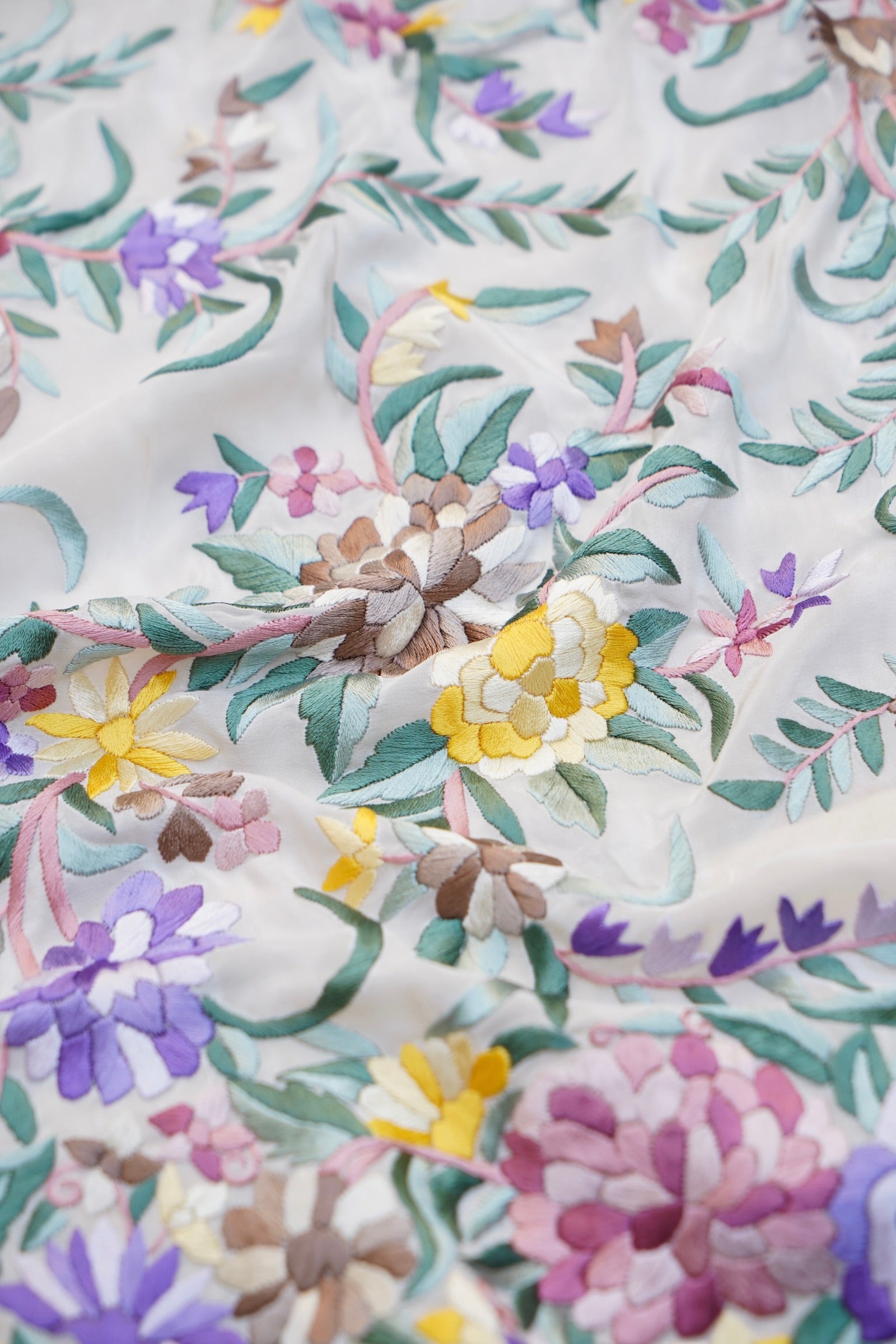 Handcrafted Parsi Gara Pure Crepe Saree in Ivory - Khinkhwab