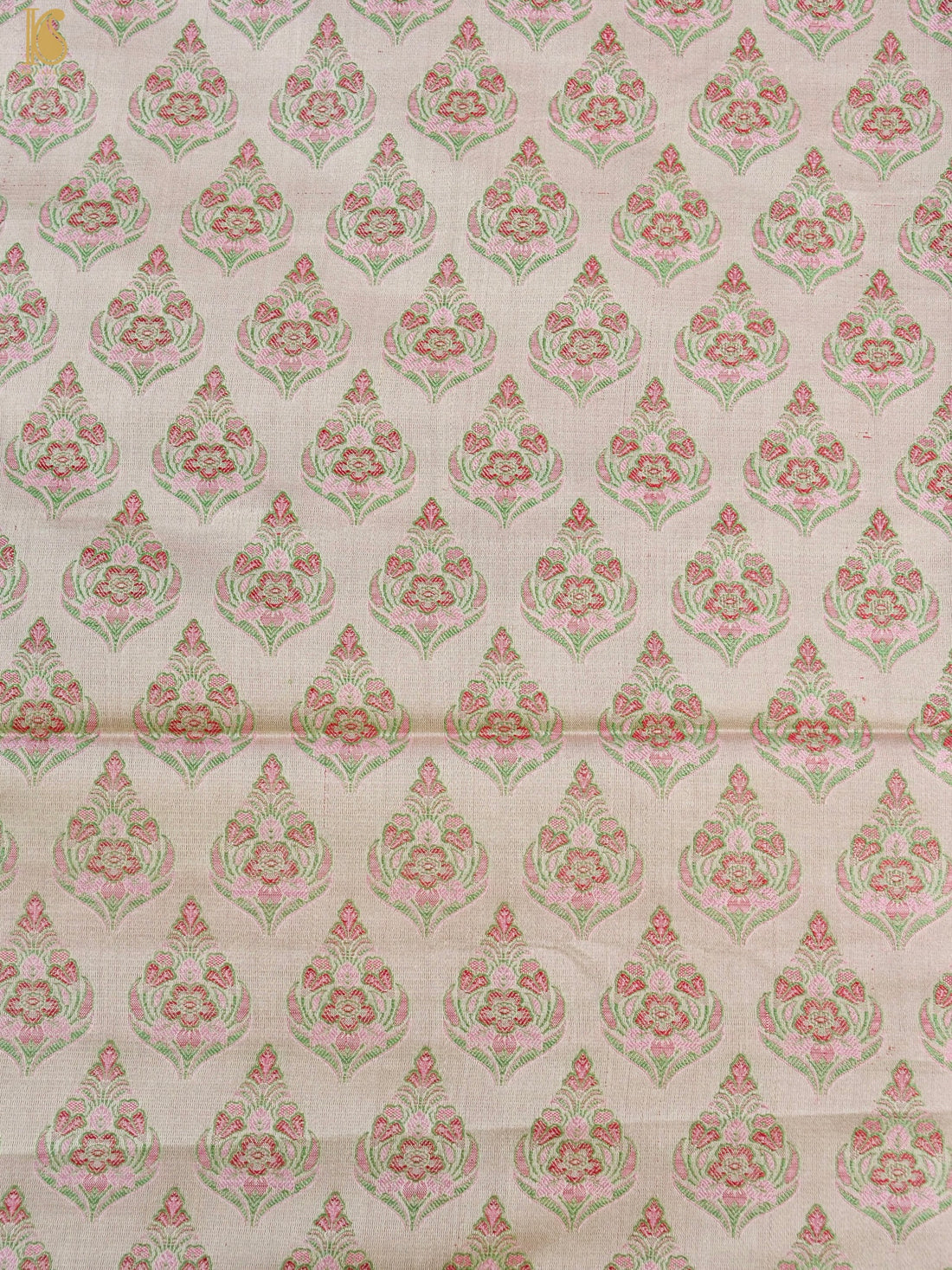 Handloom Banarasi Tanchoi Silk Fabric