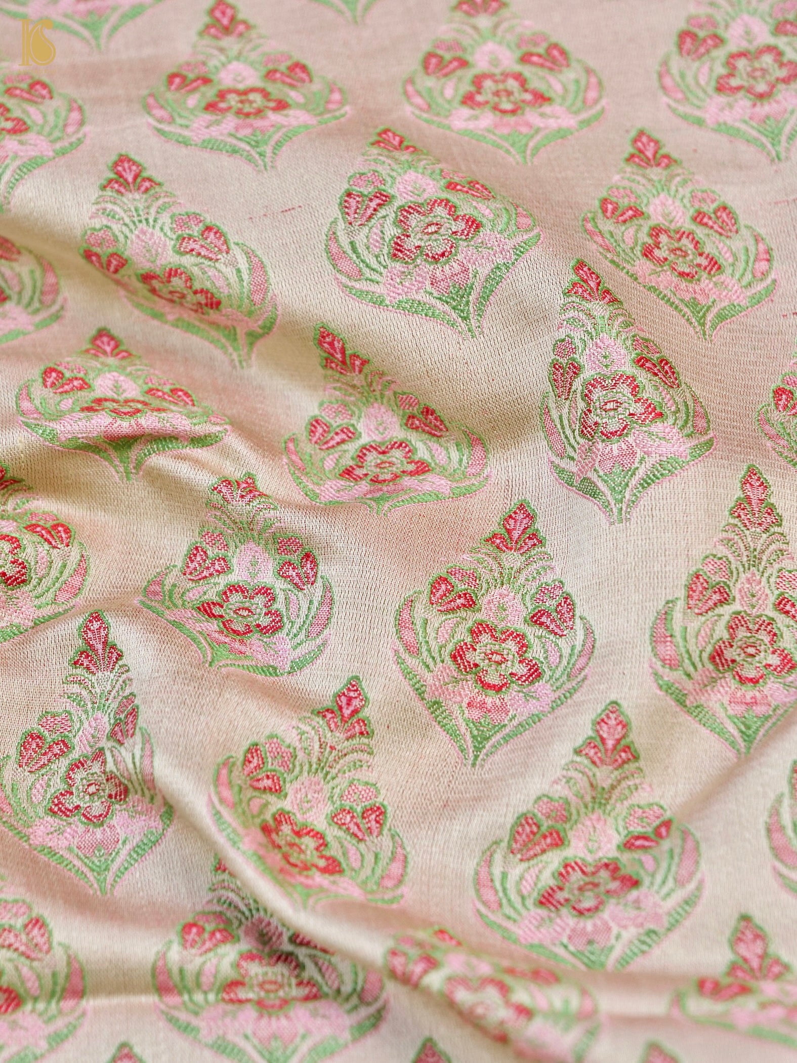 Handloom Banarasi Tanchoi Silk Fabric