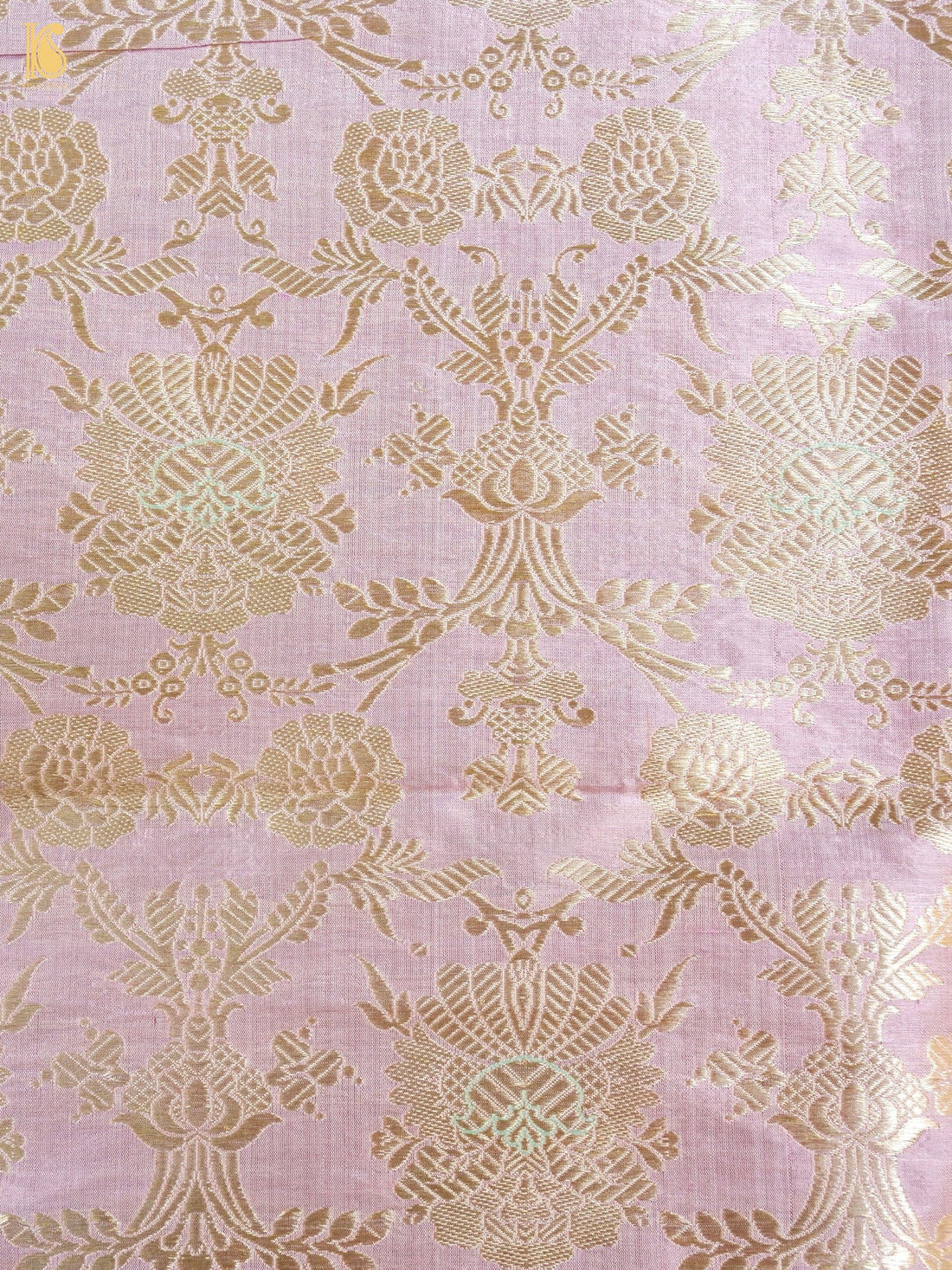 Pure Brocade Banarasi Mehraab Boota Fabric