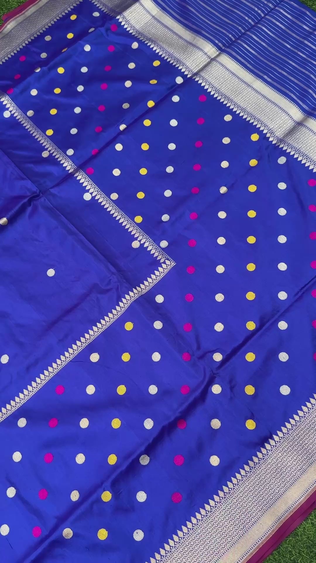Handwoven Banarasi Katan Silk Polka Dot Booti Saree in Royal Blue