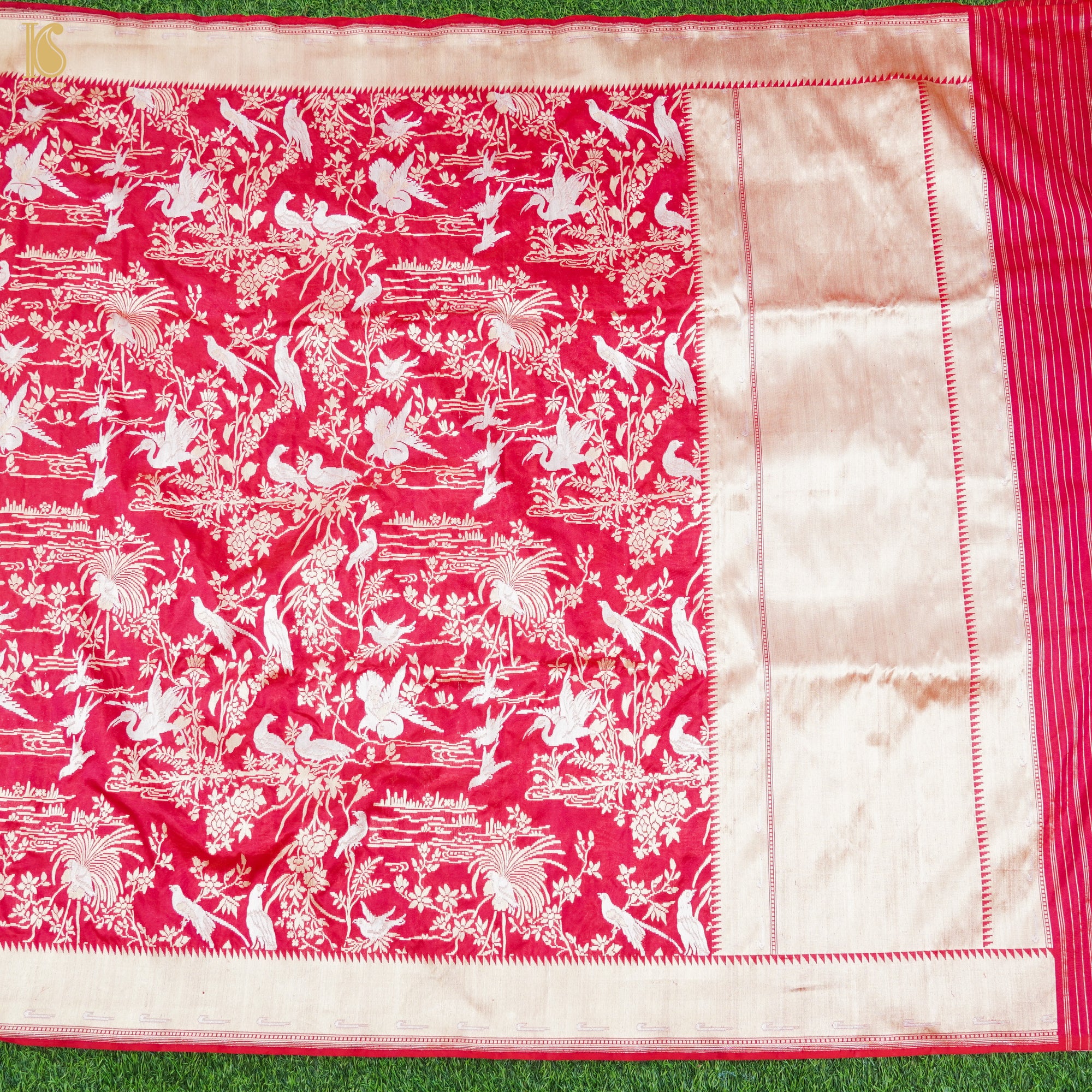 Amaranth Red Pure Katan Silk Handwoven Banarasi Shikargah Dupatta ...