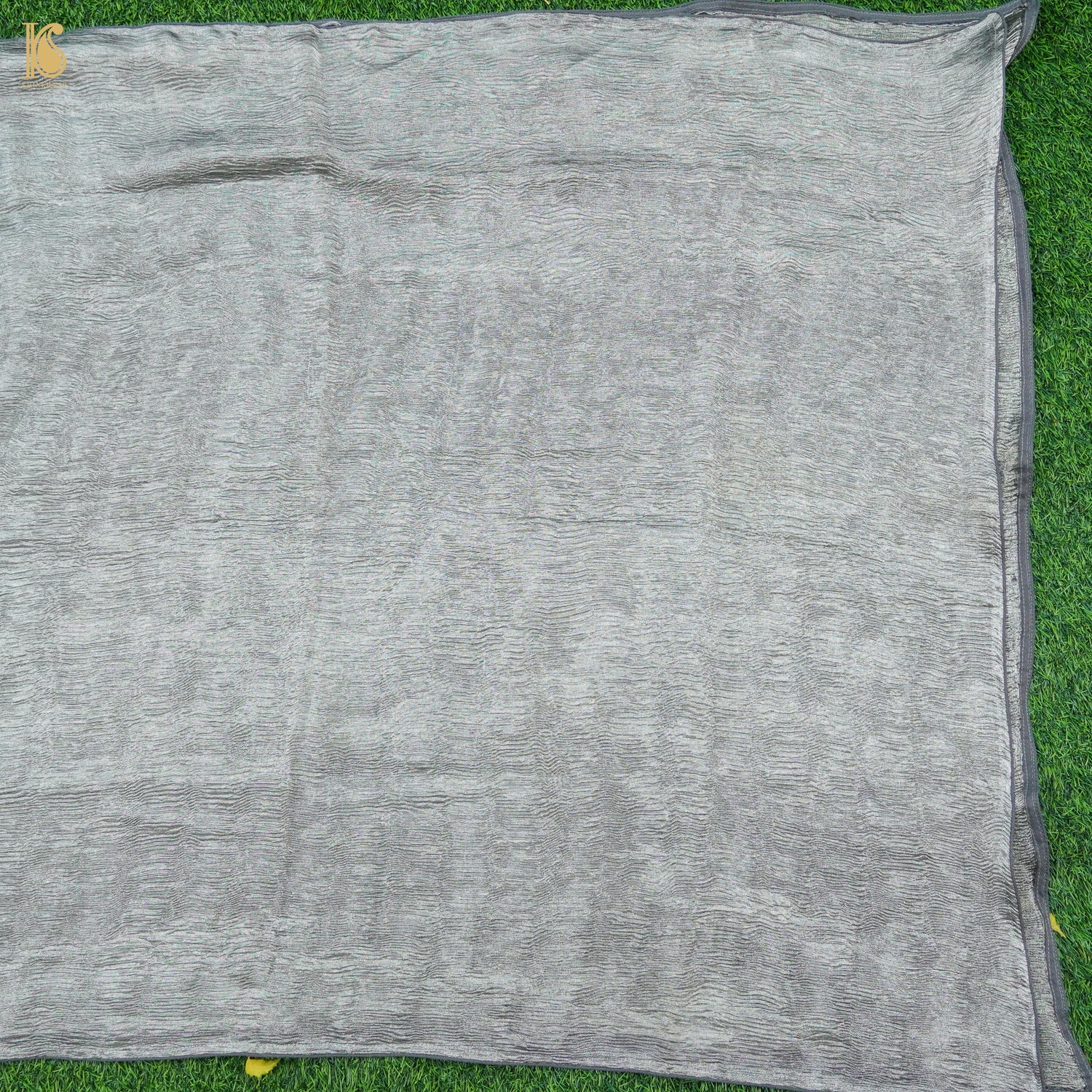 Submarine Grey Wrinkle Pure Tissue Silk Dupatta - Khinkhwab