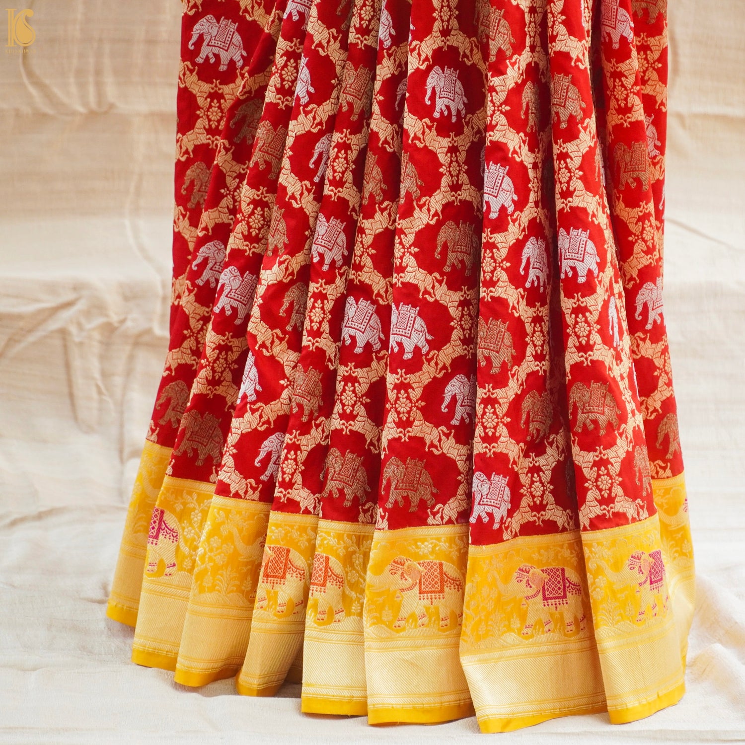 Red Handloom Banarasi Katan Silk Haathi Ghoda Saree - Khinkhwab