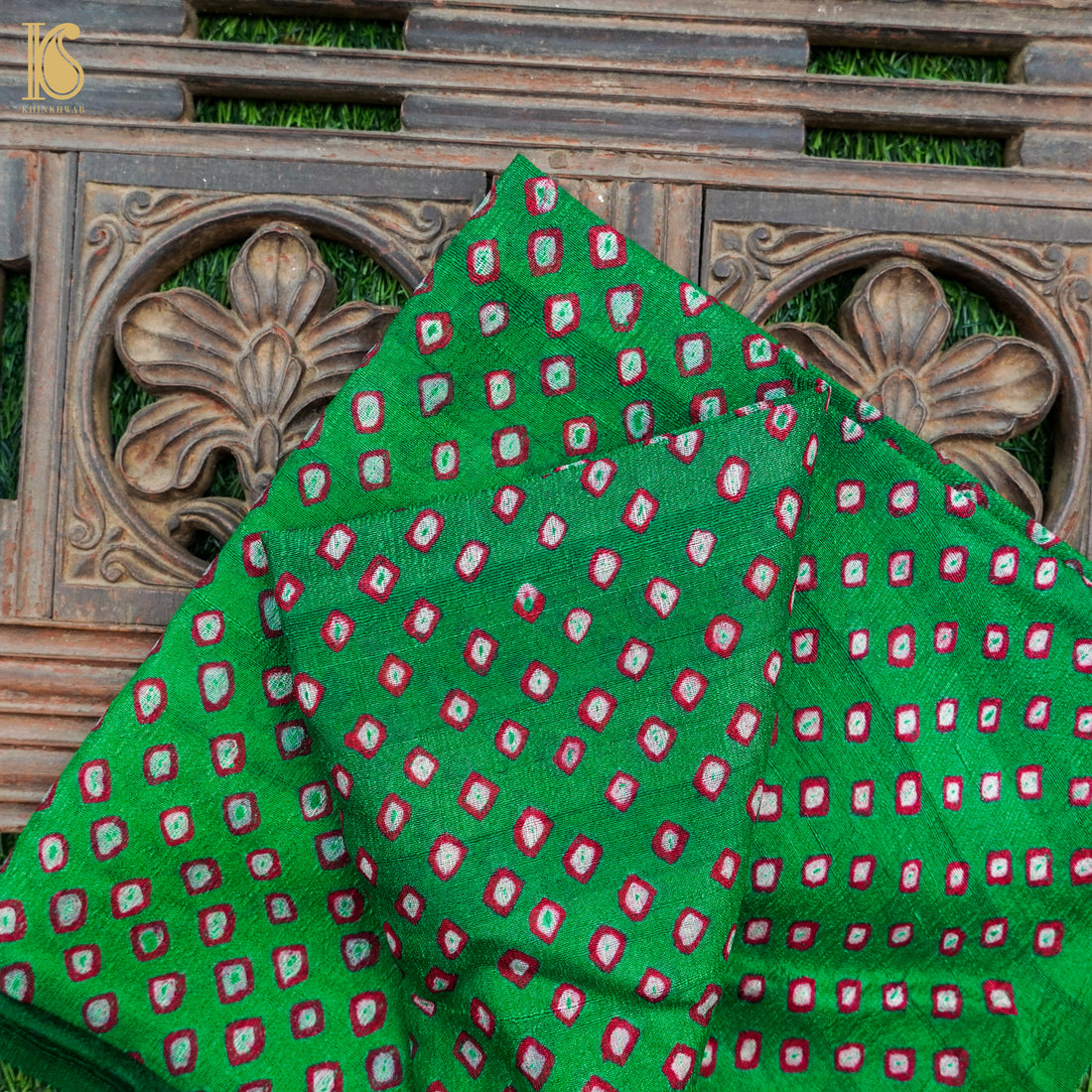Malachite Green Pure Tussar Silk Bandhani Blouse Fabric - Khinkhwab