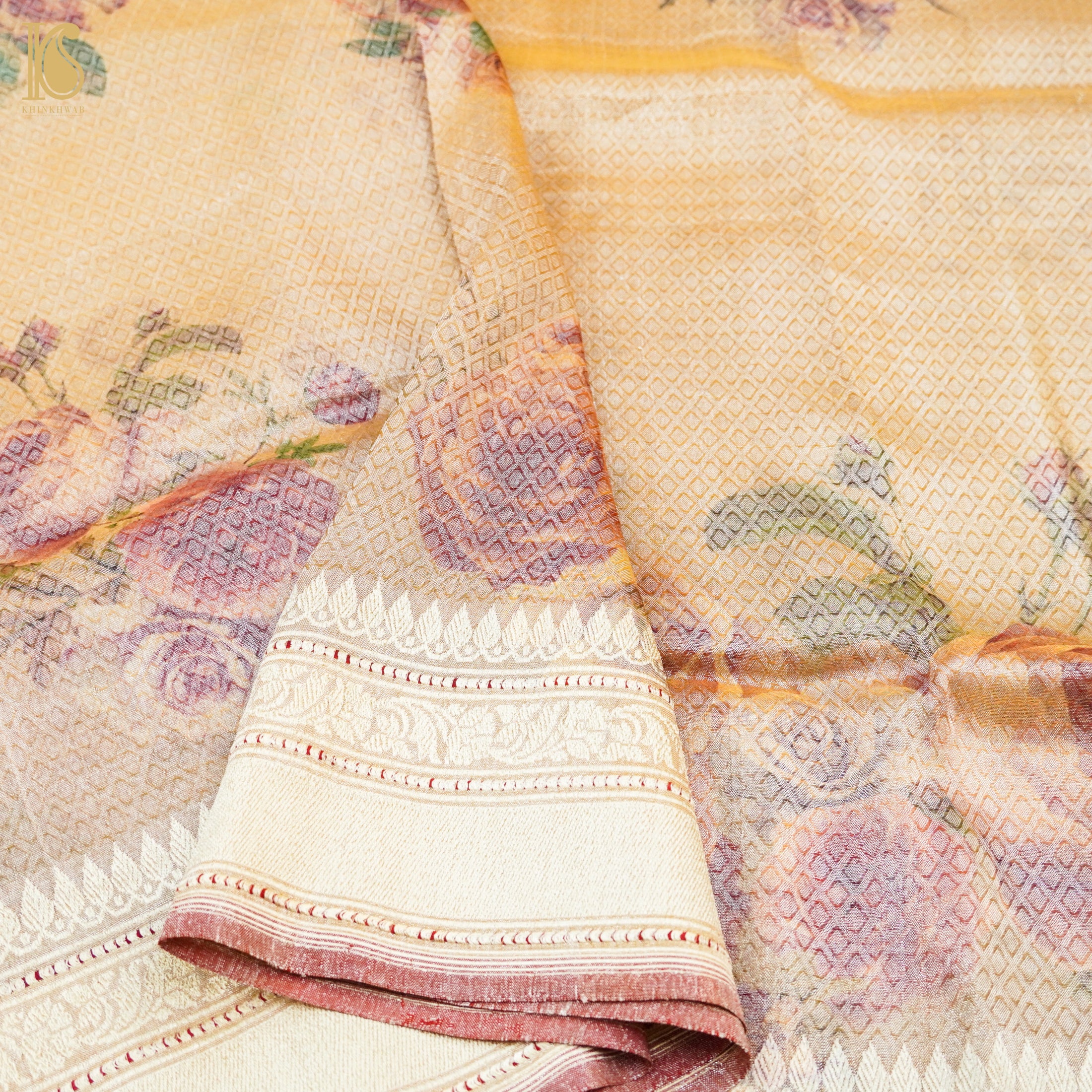 Beige Pure Tissue Silk Tanchoi Handwoven Banarasi Floral Print Saree - Khinkhwab