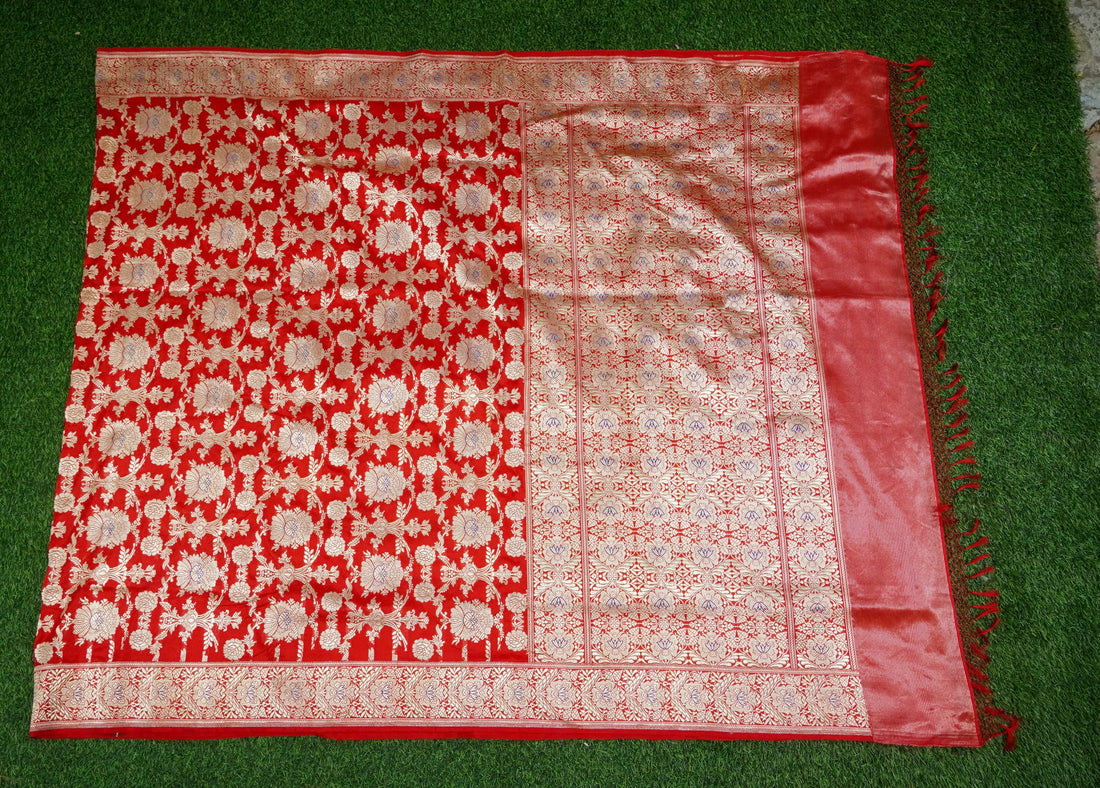Handwoven Pure Katan Silk Red Banarasi Mughal Boota Saree - Khinkhwab