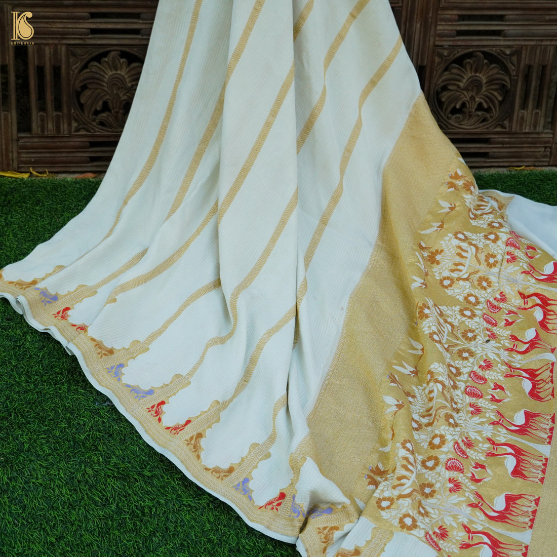 White Pure Georgette Silk Banarasi Meena Dupatta - Khinkhwab