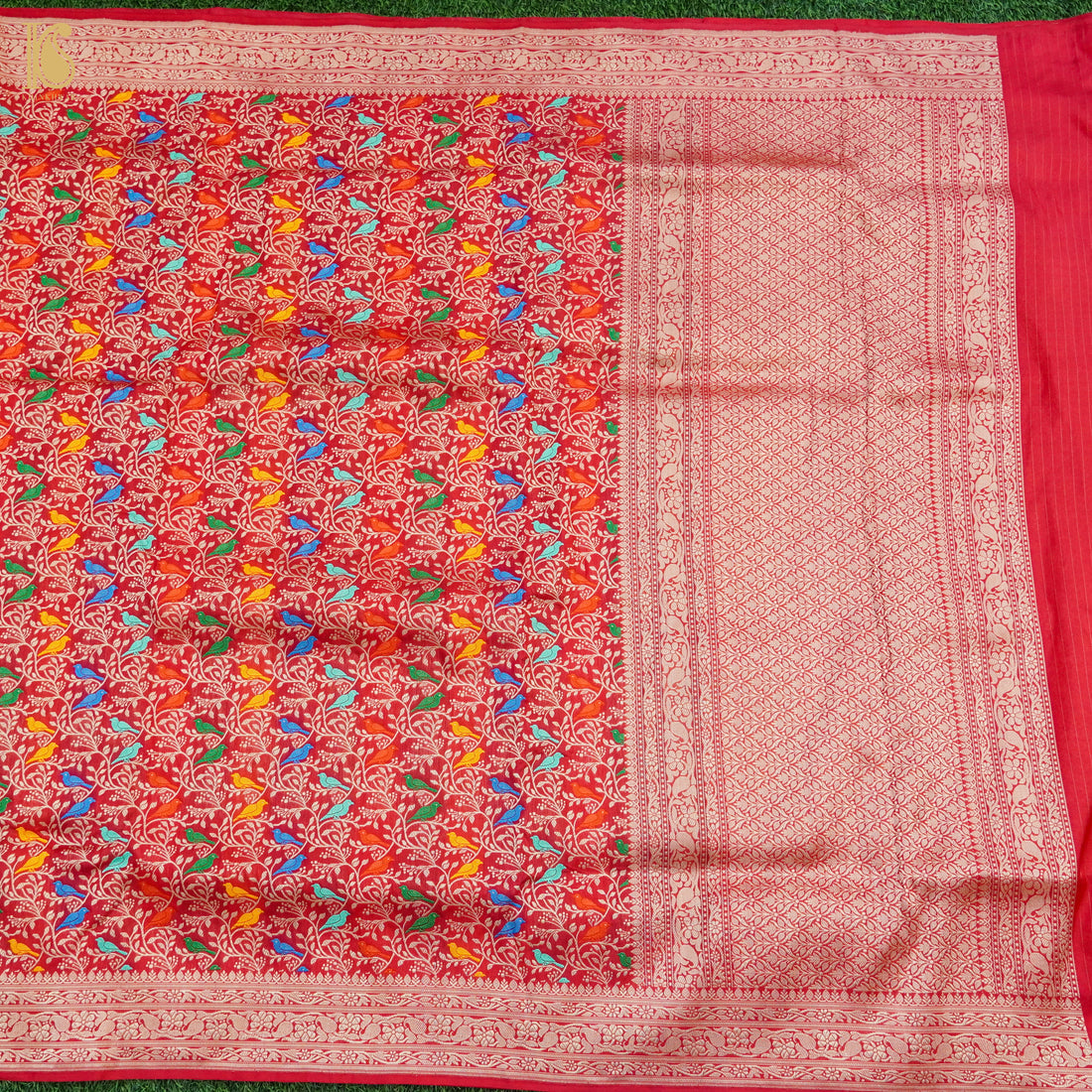 Red Handloom Katan Silk Banarasi Birds Saree - Khinkhwab