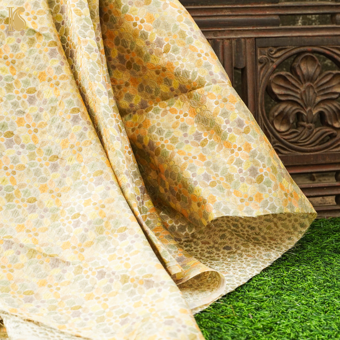 Yellow Spun Silk Banarasi Fabric - Khinkhwab