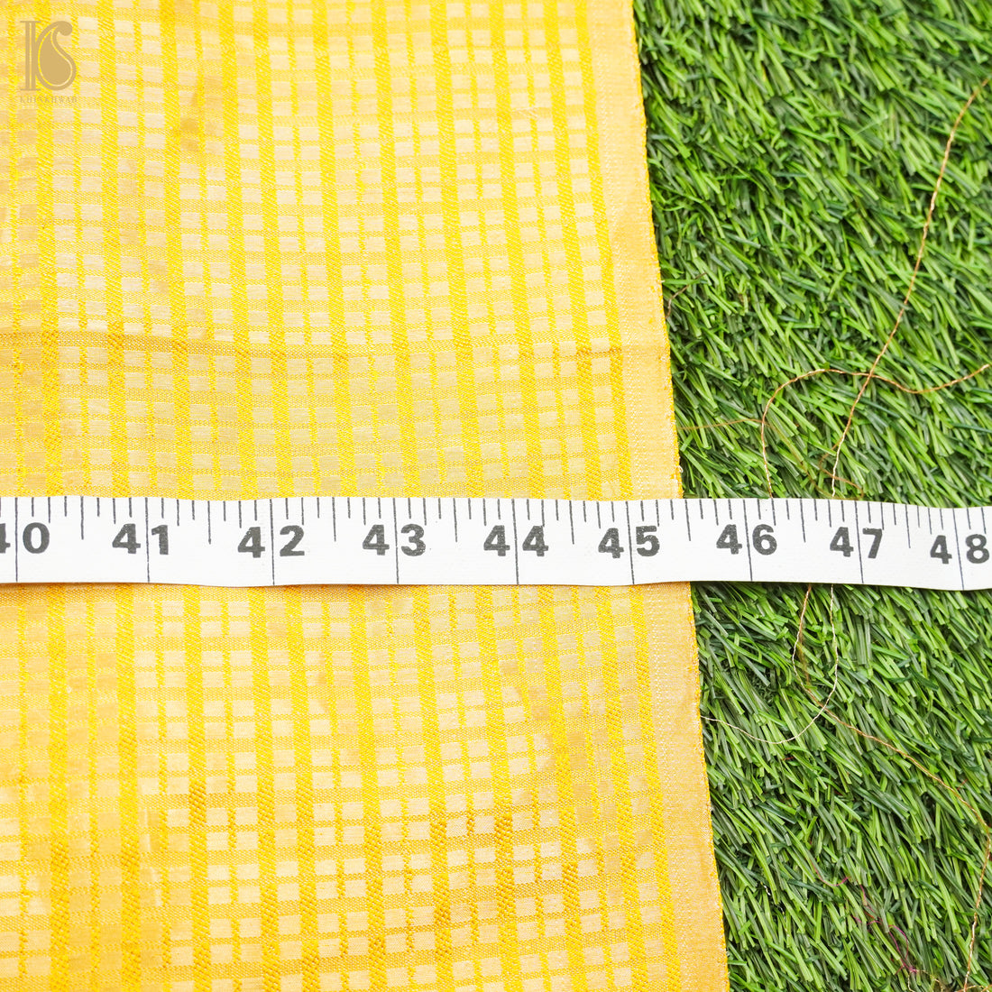 Moon Yellow Handwoven Pure Satin Silk Banarasi Fabric - Khinkhwab