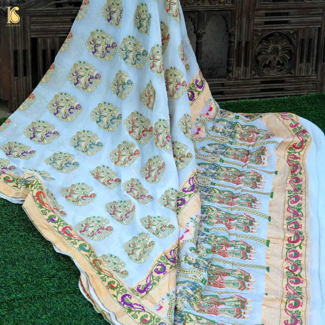 White Georgette Handloom Banarasi Shikargah Dupatta - Khinkhwab