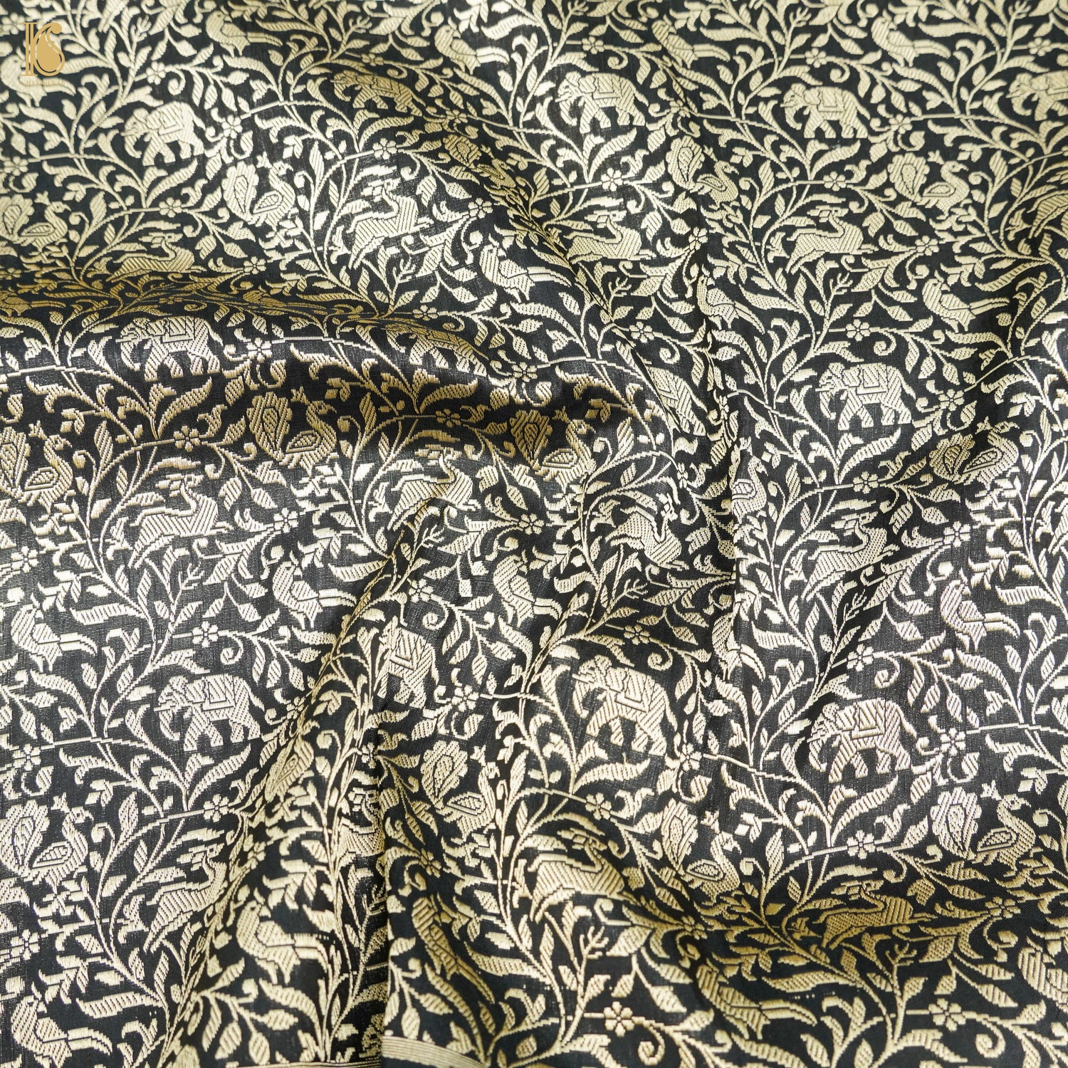 Black Pure Katan Silk Handloom Banarasi Shikargah Fabric - Khinkhwab