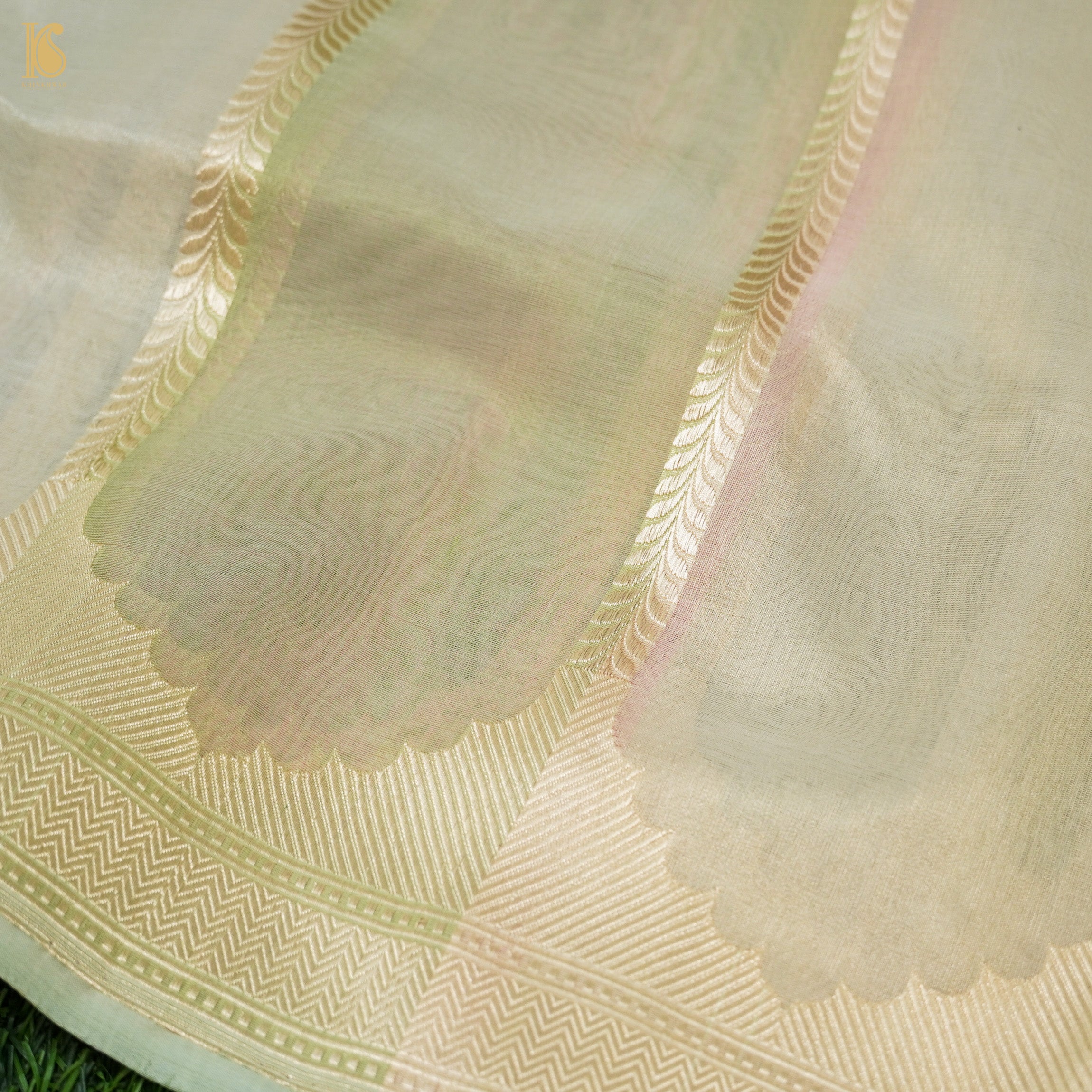 Buy Peach Pure Kora Silk Handloom Banarasi Saree