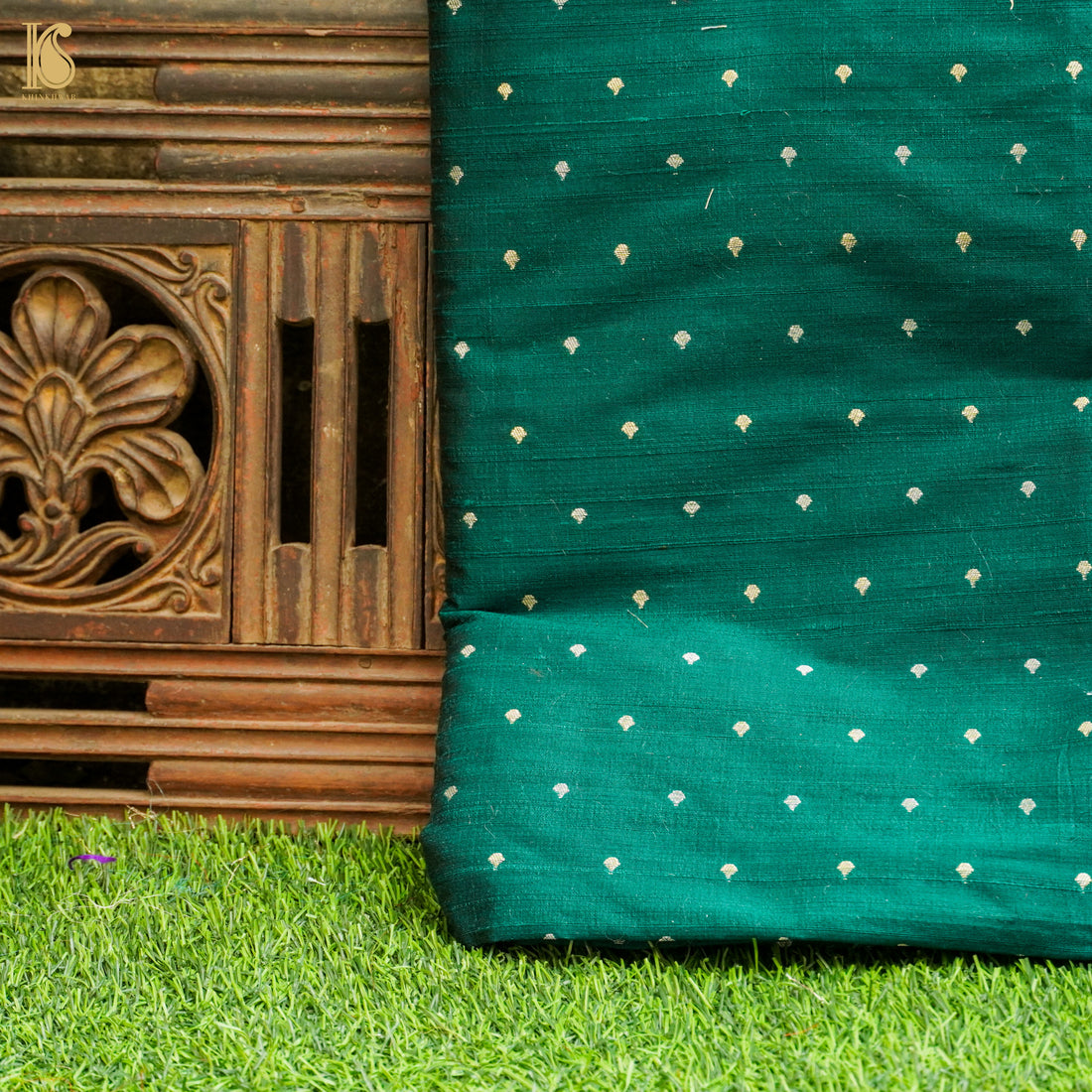 Green Pure Raw Silk Banarasi Fabric - Khinkhwab