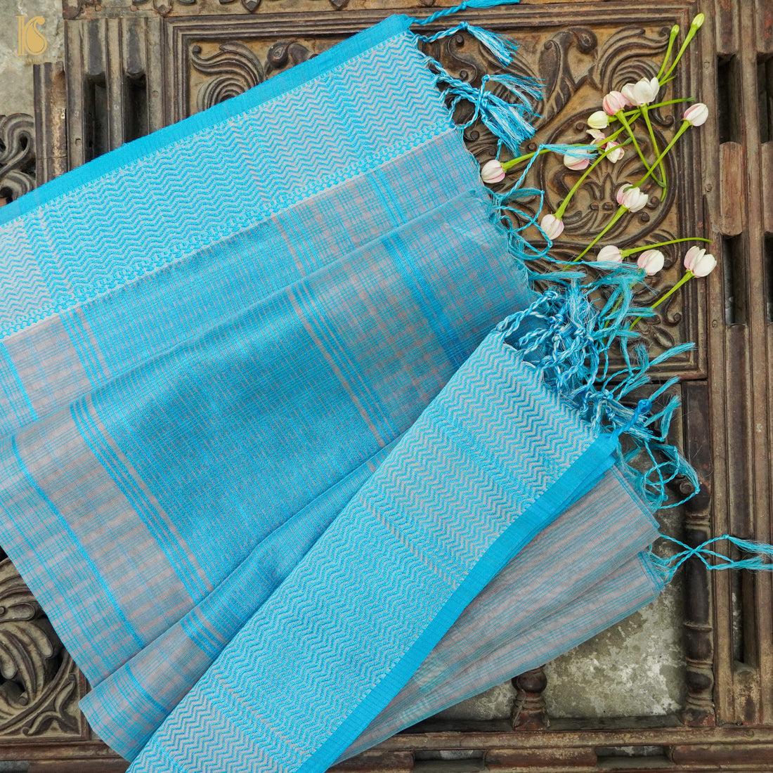 Echo Blue Handwoven Pure Cotton Silk Maheshwari Saree - Khinkhwab