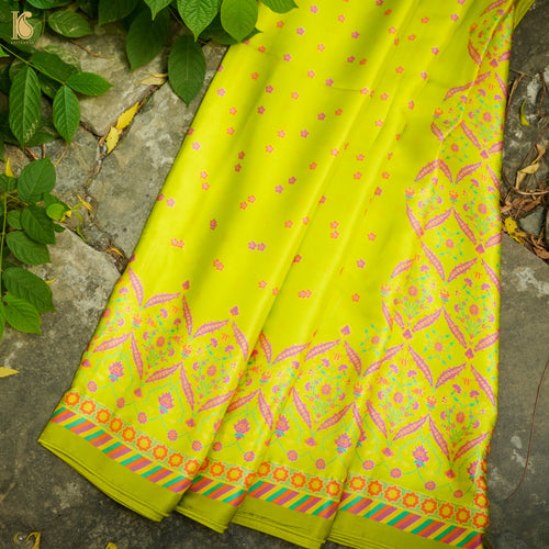 NERGİS - Bird Flower Green Pure Sateen Silk Print Saree - Khinkhwab