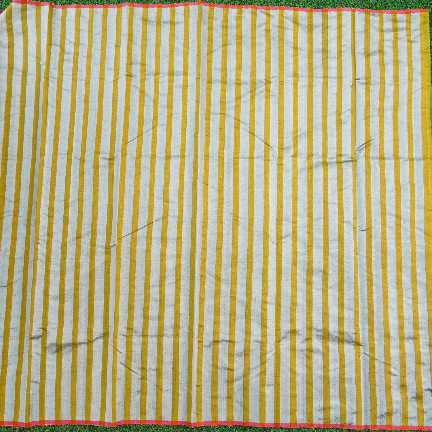 Handwoven Highland Green Pure Chanderi Silk Stripes Saree - Khinkhwab